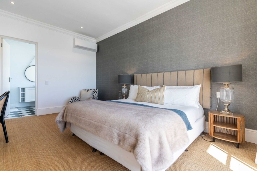 To Let 4 Bedroom Property for Rent in Camps Bay Western Cape